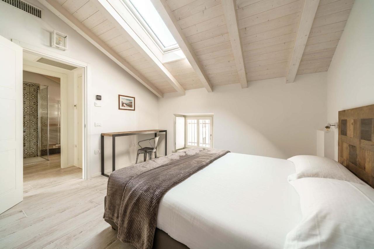 Casa Dei Maestri Luxury Apartments Арко Экстерьер фото